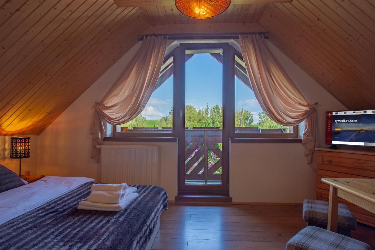 Apartmany A Studia Villa Flora Liptovská Sielnica Eksteriør billede
