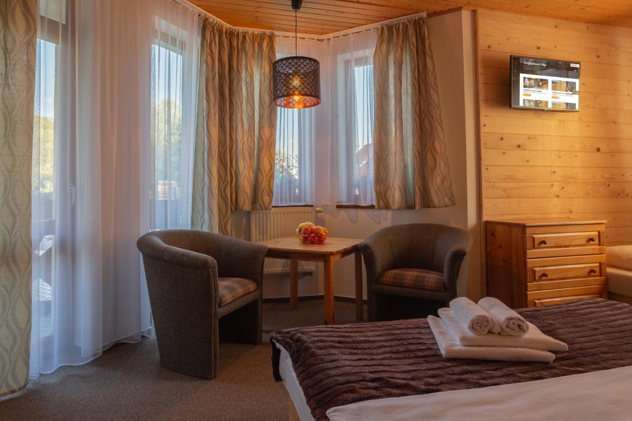 Apartmany A Studia Villa Flora Liptovská Sielnica Eksteriør billede
